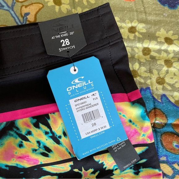 NWT O'Neill "Hyperfreak Hydro Wanderer" Fuschia Tie-Dye 20" Boardshorts Size 28 - Picture 3 of 6